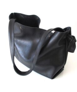 Leather bag for women, grained black leather